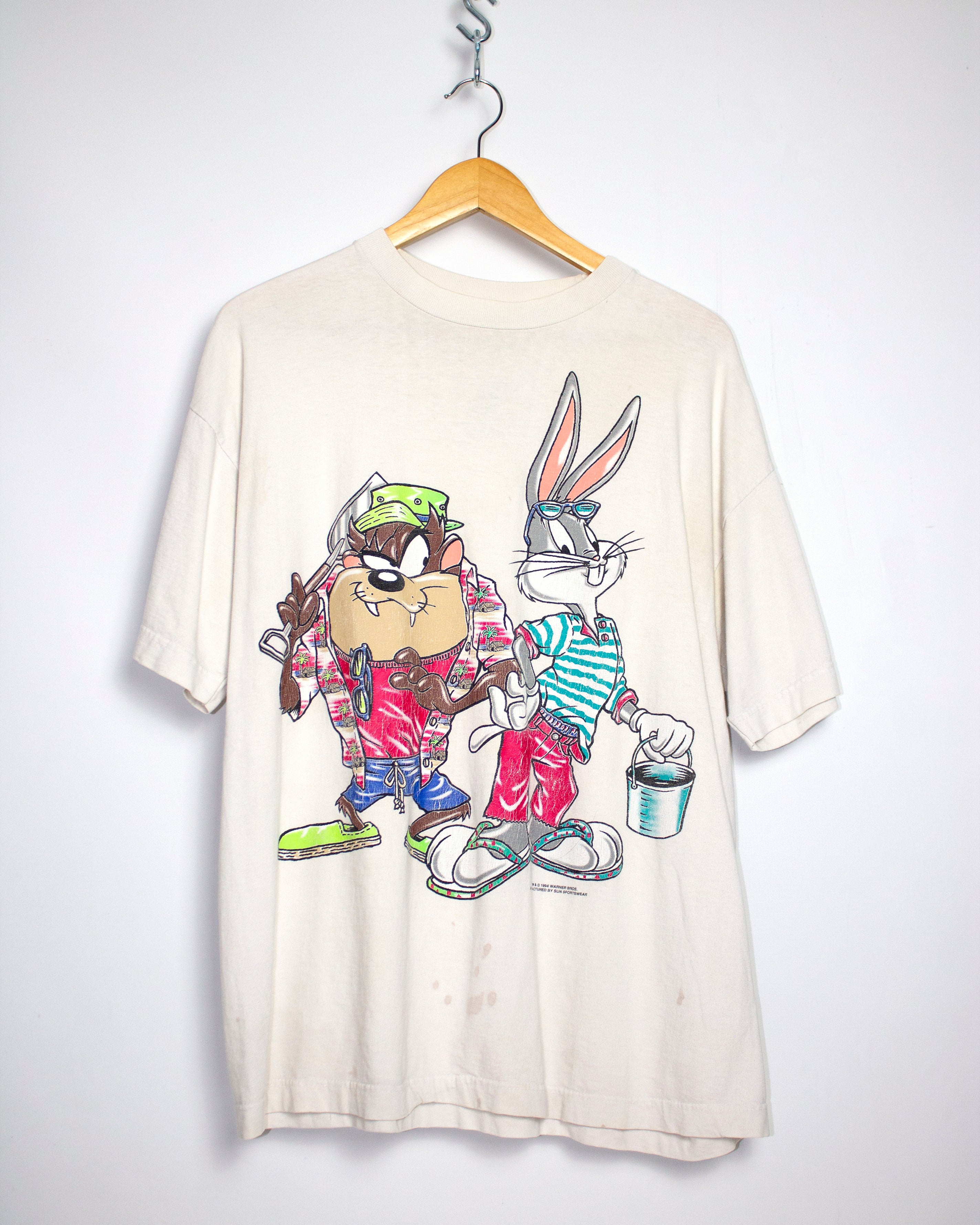Vintage Bugs Bunny and Taz Beach T-Shirt Sz L – Snap Goes My Cap